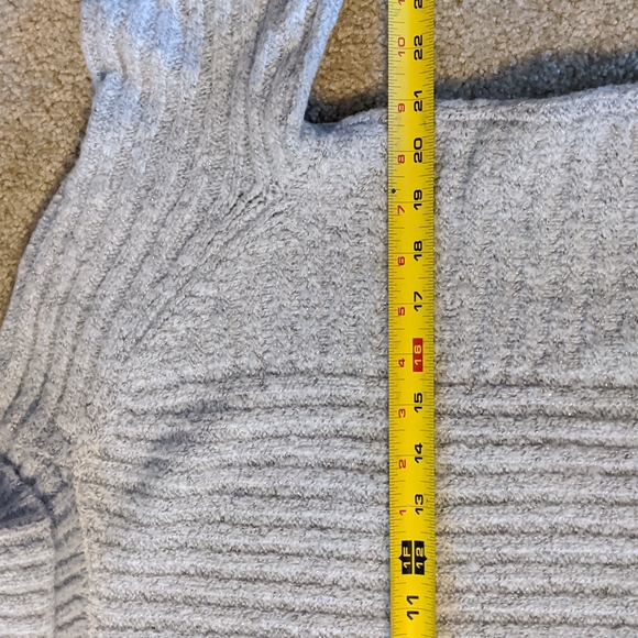 Sparkling Cozy Sweater - Picture 2 of 6